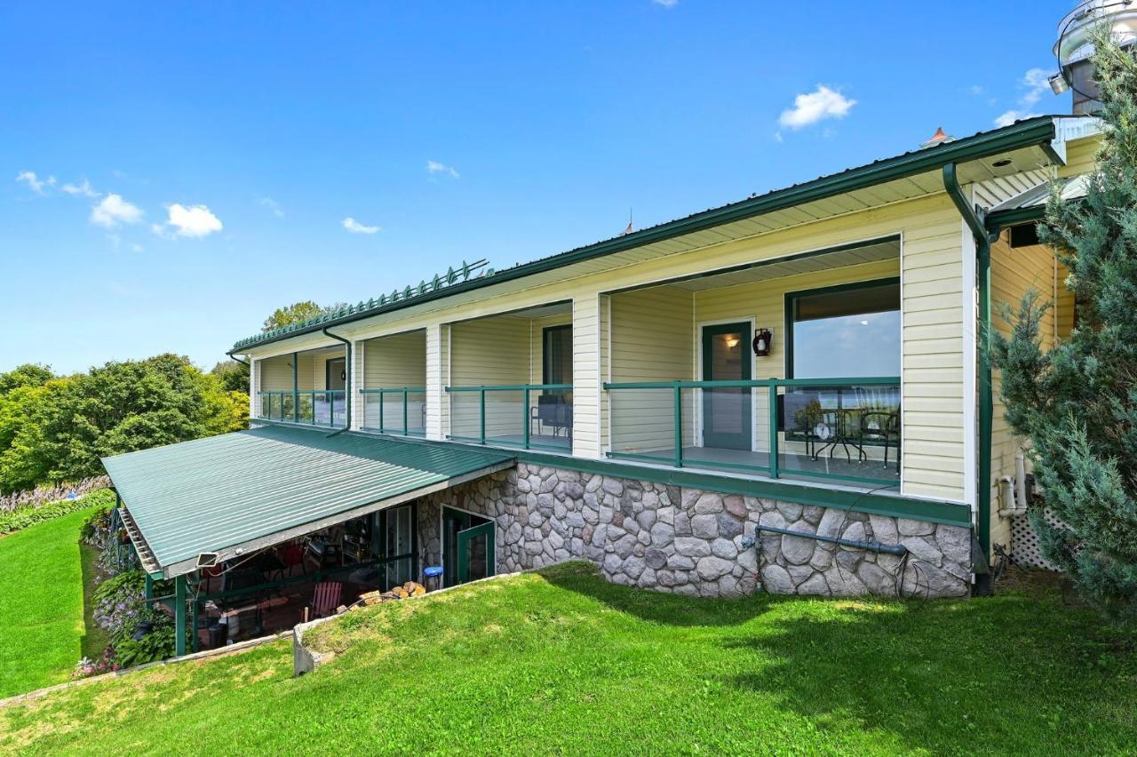 Baptiste Lake Lodge Harcourt ภายนอก รูปภาพ